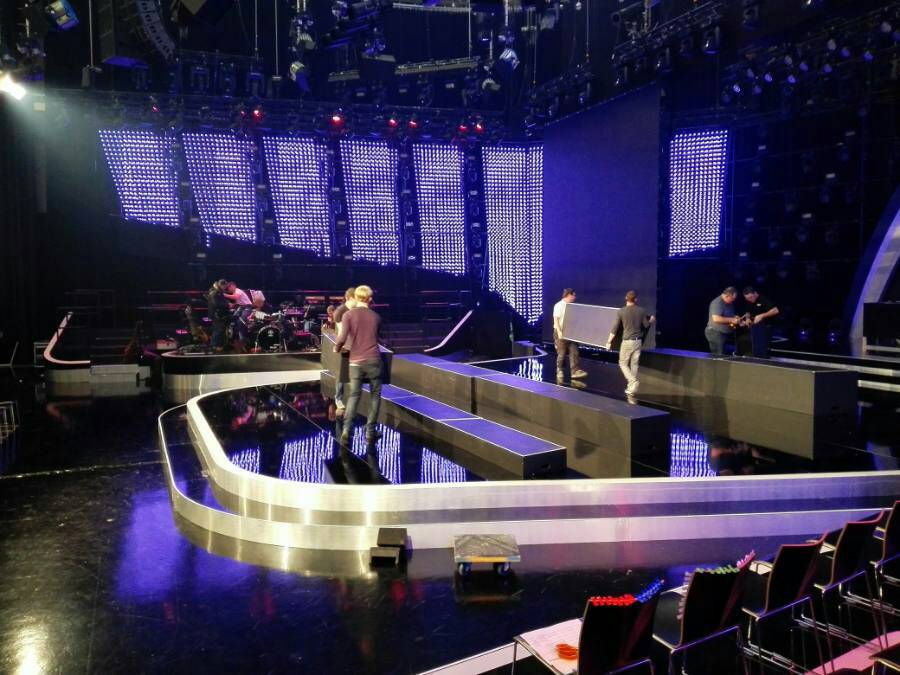 GregViE's tweet image. Die Vorbereitungen fürs zweite Semifinale von #dgcc16 haben begonnen.