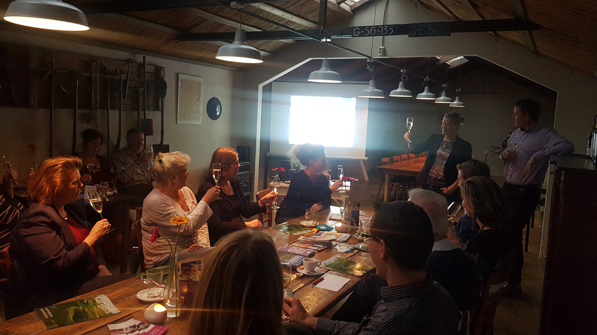 Met Westfriese ondernemers toasten op 10 jaar Buro Zorro @JeannekeZorro