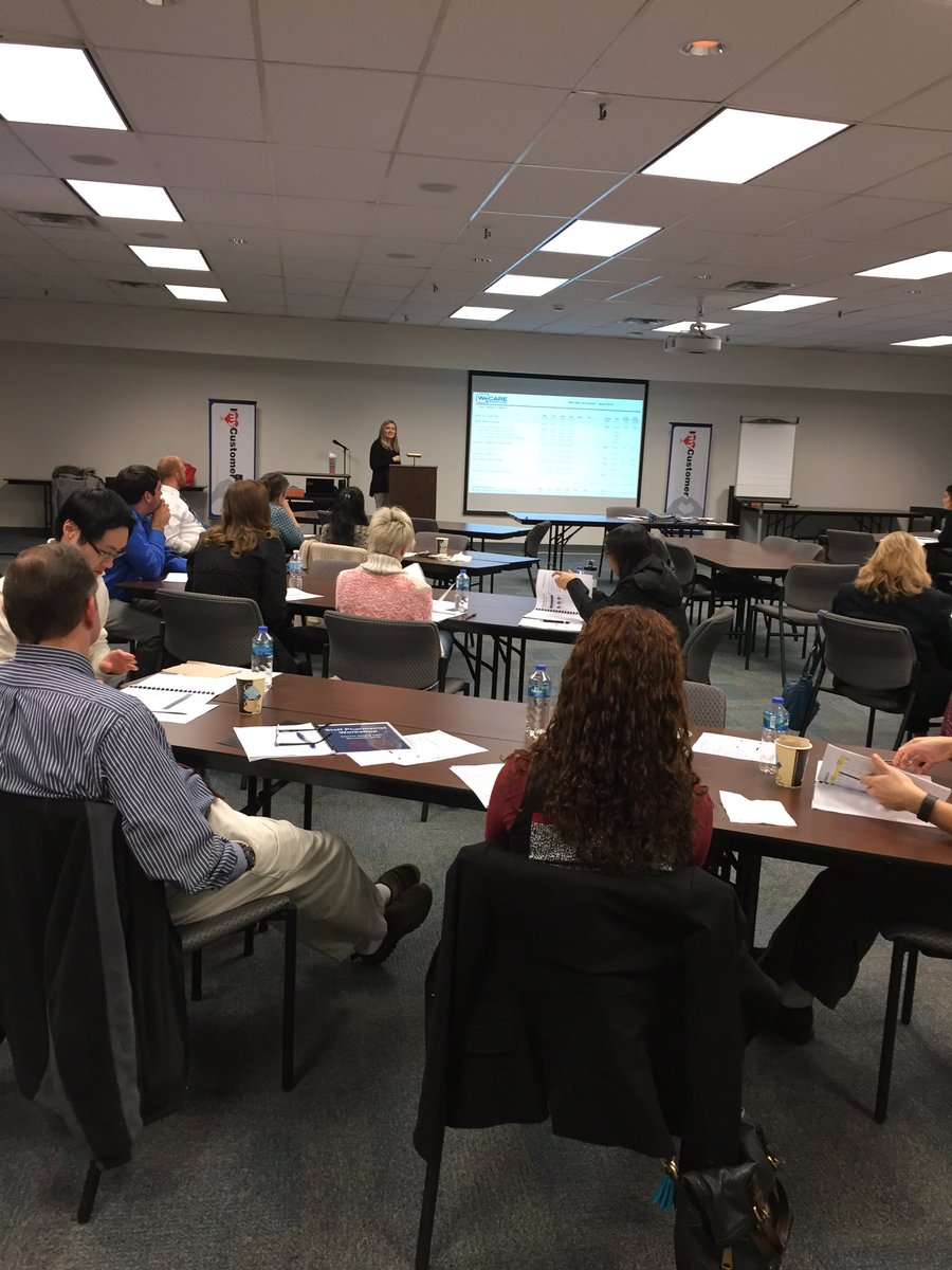 Collaborating with <a href="/KristinMucci/">Kristin Kline</a> for a Staff Pharmacist Development Workshop!! Such an engaged group passionate about Leading with 💕💕