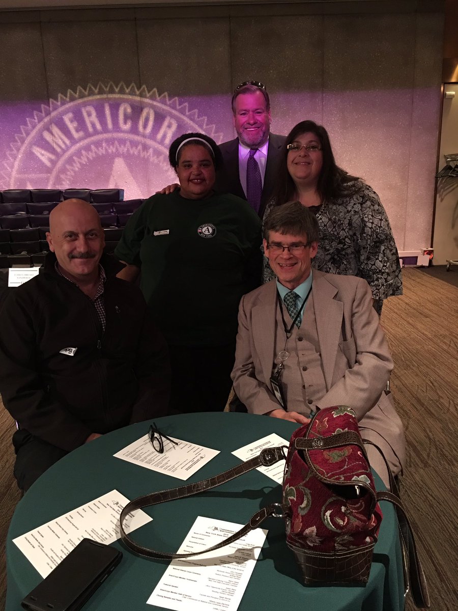 HcsdcommunityS's tweet photo. #uticaamericorps #acnykickoff2016 #HudsonPromiseCorps https://t.co/3S2EgLQEdI