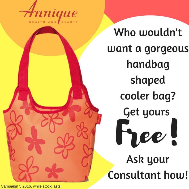 We have fabulous handbag shaped cooler bags that we would love to give away for FREE!!!! Ask me how right now! #Annique 081-2097622