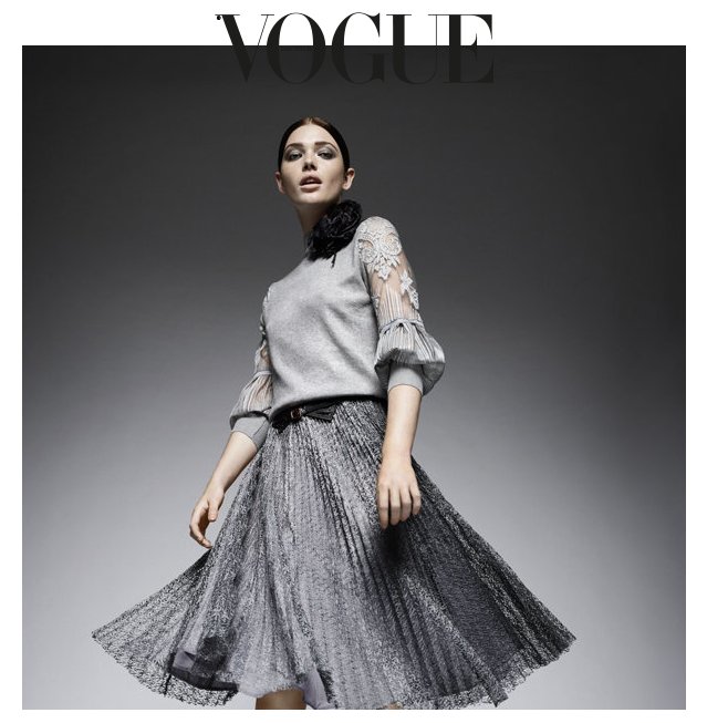 NAVY_London's tweet photo. VOGUE STYLE
Top to toe NAVY, featured in @VOGUE_Germany's #GlamCode: https://t.co/SzblsBNnUD https://t.co/8ta4VUKFjU