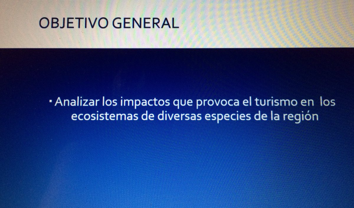 TurismoUDG's tweet photo. Alumnas de #TurismoCucosta presentan investigación con un tema de interés también para alumnos  #ANPCUC @ElmoreGuevara #CIESE  @CUCosta https://t.co/QkutUzj0bl