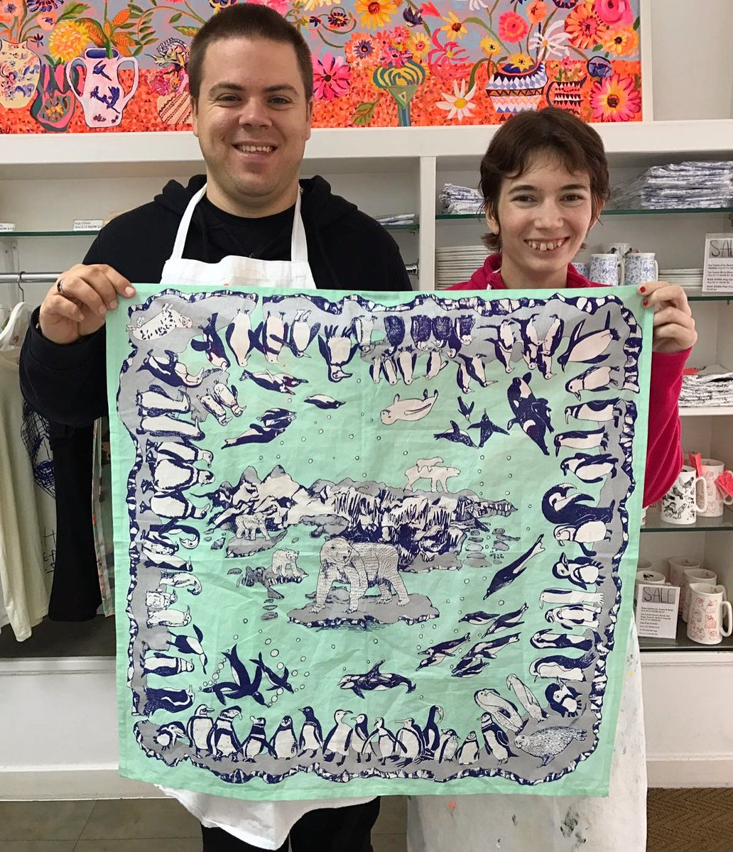 LushLtd's tweet photo. Meet the designers from @ARTHOUSEMeath, the artists behind the Freeze knot-wrap: https://t.co/d7dJghdPwL @ARTHOUSEMeath #LushCosmetics https://t.co/aTO7mb14p1