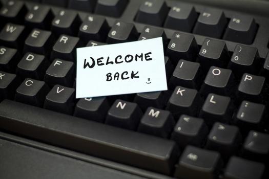 roberthalf's tweet photo. When it comes to a former employer, some workers find that you *can* go home again: https://t.co/H7FUkWuyFv https://t.co/6MOzdvYGUi