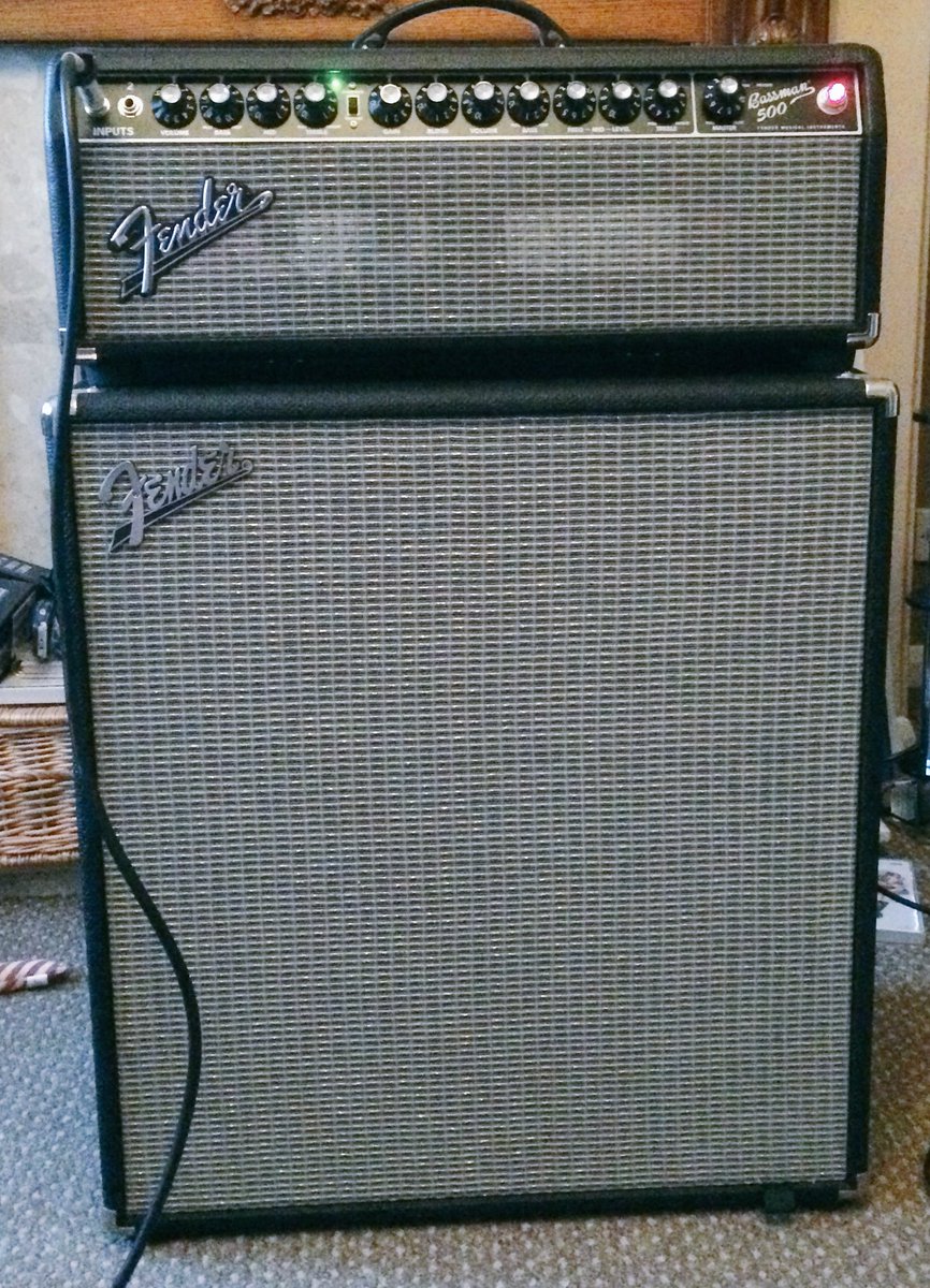 Irwinator83's tweet photo. Looking forward to using my new amp for the fist time at the @Stereotypes13 gig on Friday at Admiral Drake Portsmouth! @Fender #Bassman500 https://t.co/YyP540valk