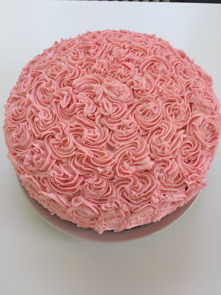 PGpaperLtd's tweet photo. Lots of lovely pink cake in the office today- happy birthday to Fiona, our Logistics Manager 🎉🎂🎁 #PGBDay https://t.co/XMhJi70Jf8