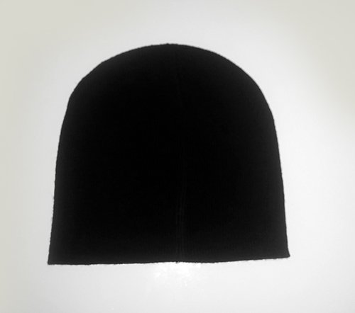 A black elasticated design with our Mamba branding on the front for a great look: 
blackmambaelite.com/product/beanie… #Gymwear #Winter #beanieseason