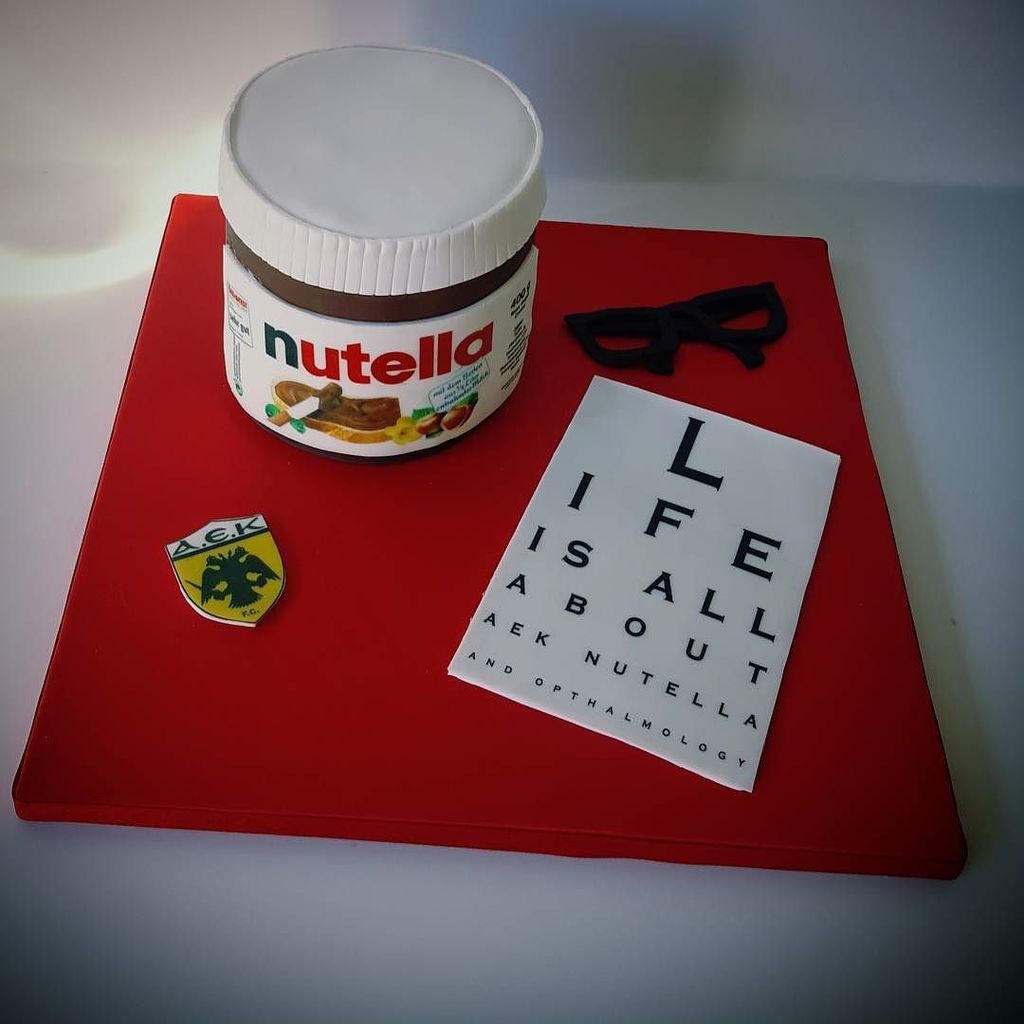 ManiaDelou's tweet photo. Life is all....#jarbysweetmates #jarmates #cakecakecake #cake #fondant #cakeart #chocolatelover #chocolateaddict #c… https://t.co/VFl7pTiSGf