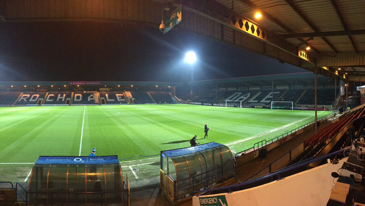 maidstoneunited's tweet photo. We've arrived at the Crown Oil Arena for tonight's #EmiratesFACup first round replay. Stones team line-up coming soon. #RocMai https://t.co/eBU5wIS4Ft