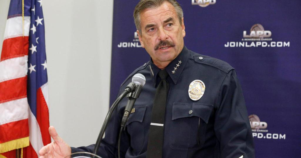 inside the office of the lapd police chief inside the office of the lapd police chief