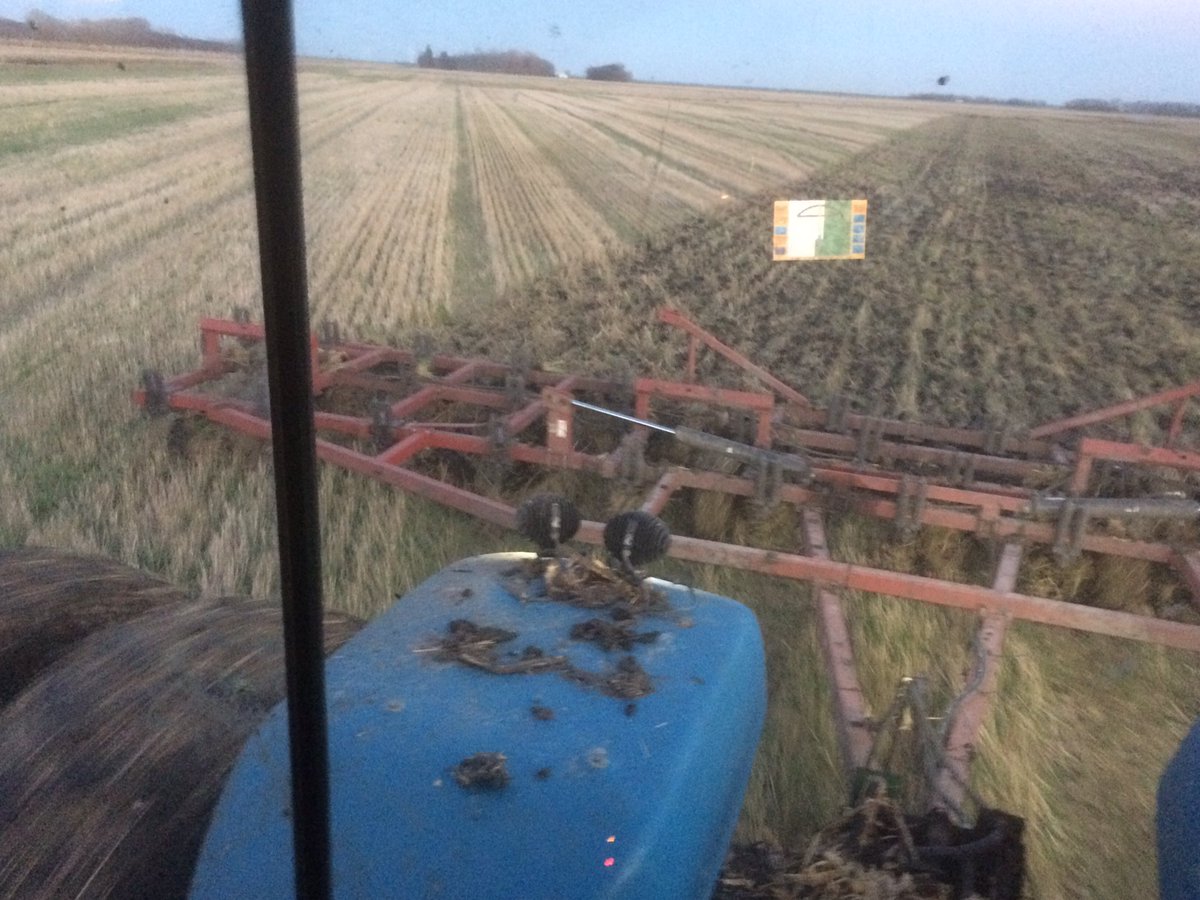 Rschwartz4240's tweet photo. No wonder I can't fly through the puddles anymore. Turned triples into 9 ft slicks. #mudproblems sorry RM. Bring a grader https://t.co/i7utzaN3Vf