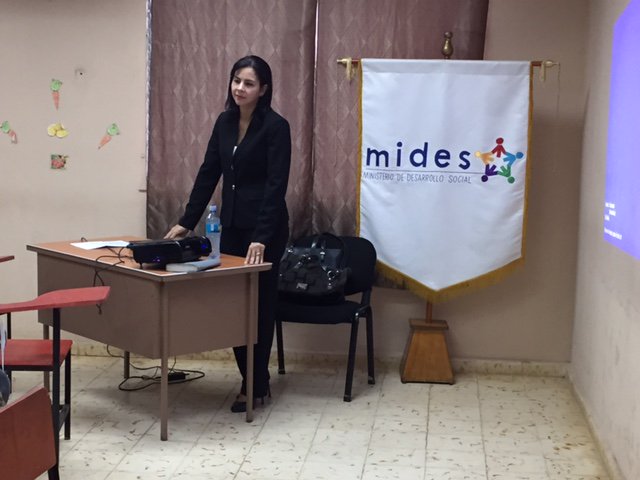 MidesLaChorrera's tweet photo. Los Coif Particulares y Comunitarios reciben una charla sobre ¨La Detección Temprana de Problemas de Audición Lenguaje y Voz¨ por Fundesha. https://t.co/u9ANaRV7ZO