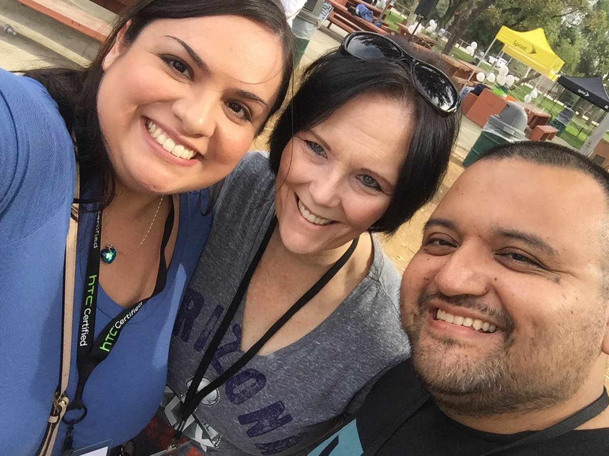 YeseniaUnique's tweet photo. Thanks @blee01 for having us at your picnic. #teamlafamilypicnic #fun @SWATrainers https://t.co/akkgmm8SRa