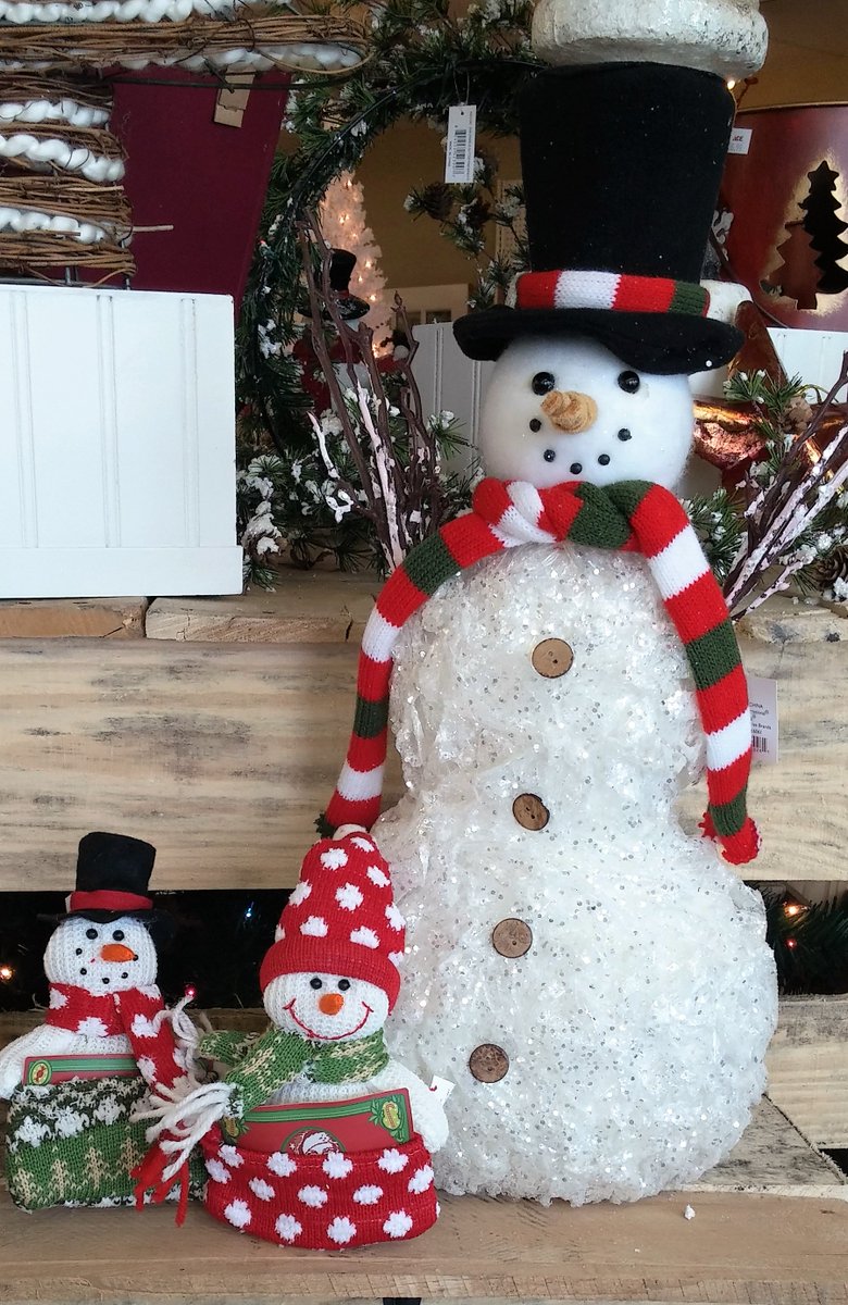 BufordStACE's tweet photo. From #holiday #decor in all #styles to #giftcard #holders, find all the #snowmen you want at #bufordstace #acehardware. #gaffney #gdtba https://t.co/kTZu0aCcZ9