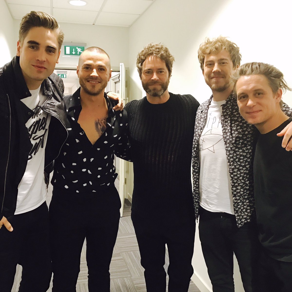 Busted's tweet photo. Bus That 💣🎼 @takethat https://t.co/TqgwHO6GQI