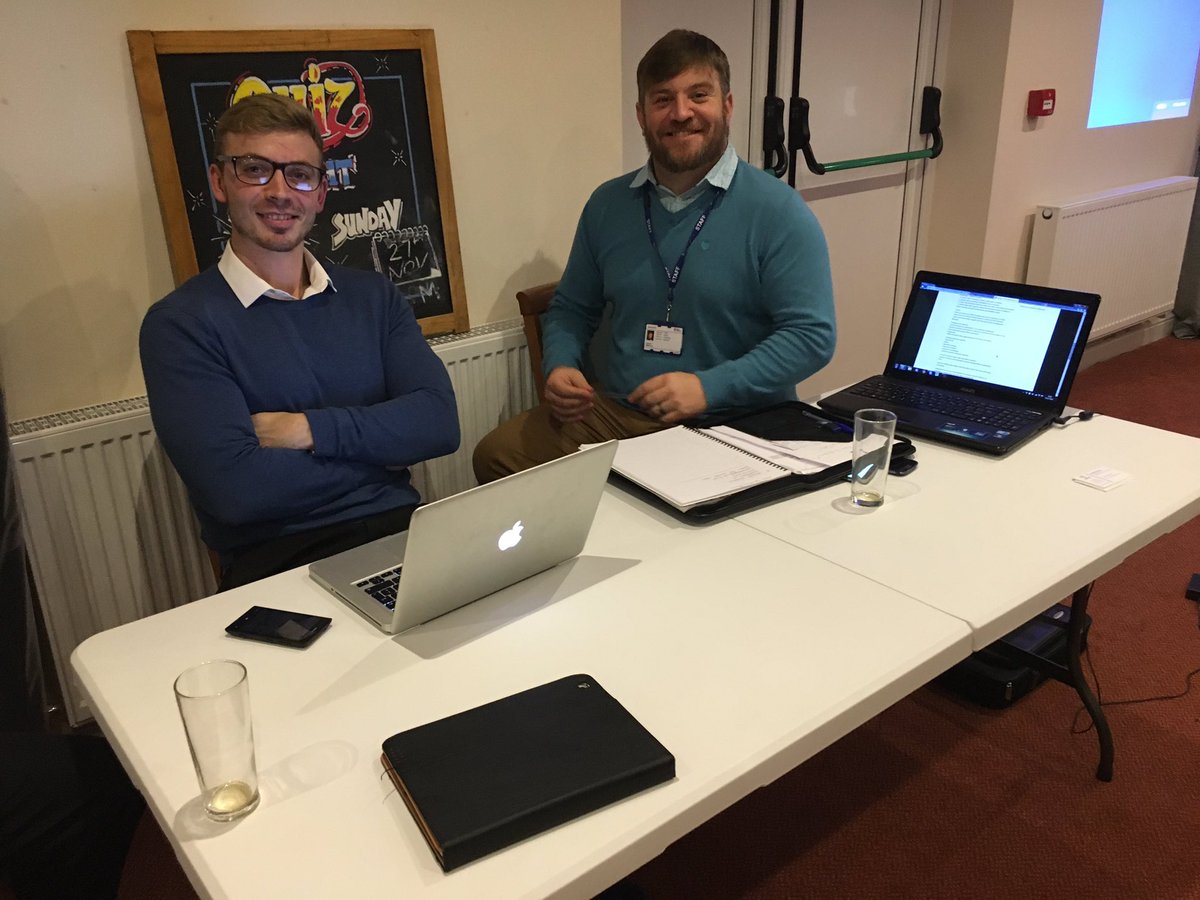 SportsLearnZone's tweet photo. Look at these two! Great club night at Sherburn cc. @joeashdownYCB @RWilkinsonYCB #loadsofinfo @YorkshCoachEd https://t.co/WVbcoaWRmL