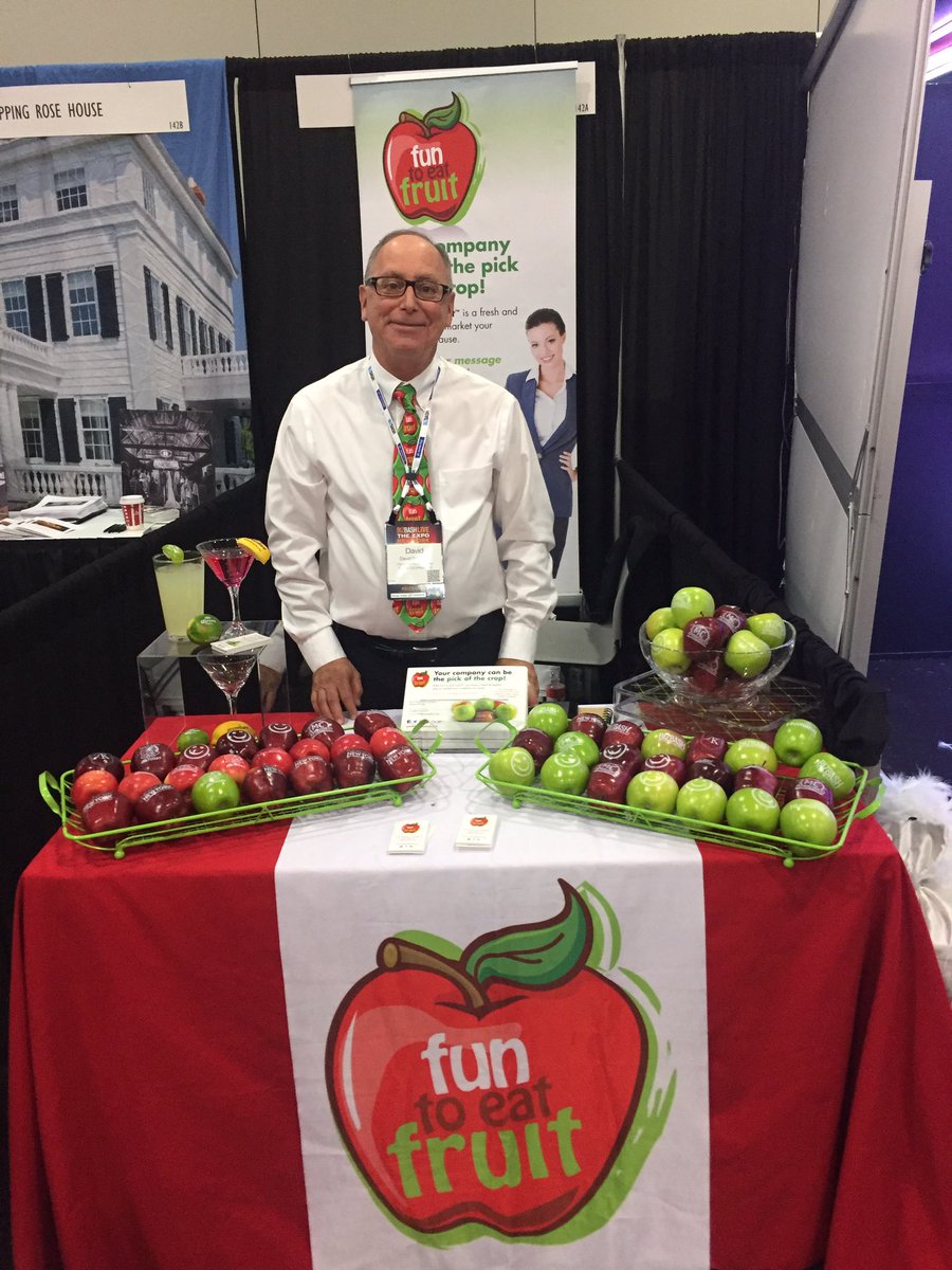 BizBashLive's tweet photo. The @FuntoEatFruit booth at #BizBashNY, booth #142A https://t.co/bsuHBU2G3N