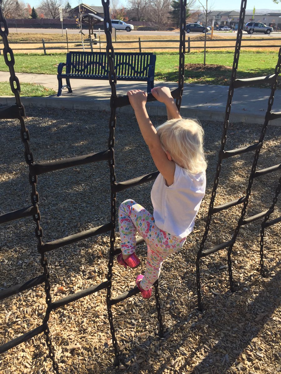 KUCoachKuhle's tweet photo. Enjoying this beautiful Colorado day! #fallindenver https://t.co/n4yNvh1bm8