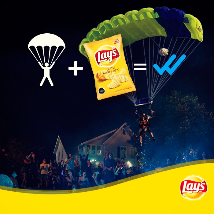 LaysChile's tweet image. Da lo mismo como llegues al carrete, mientras sea con unas Lay’s bajo el brazo ¡Serás bienvenido! 👌🏻