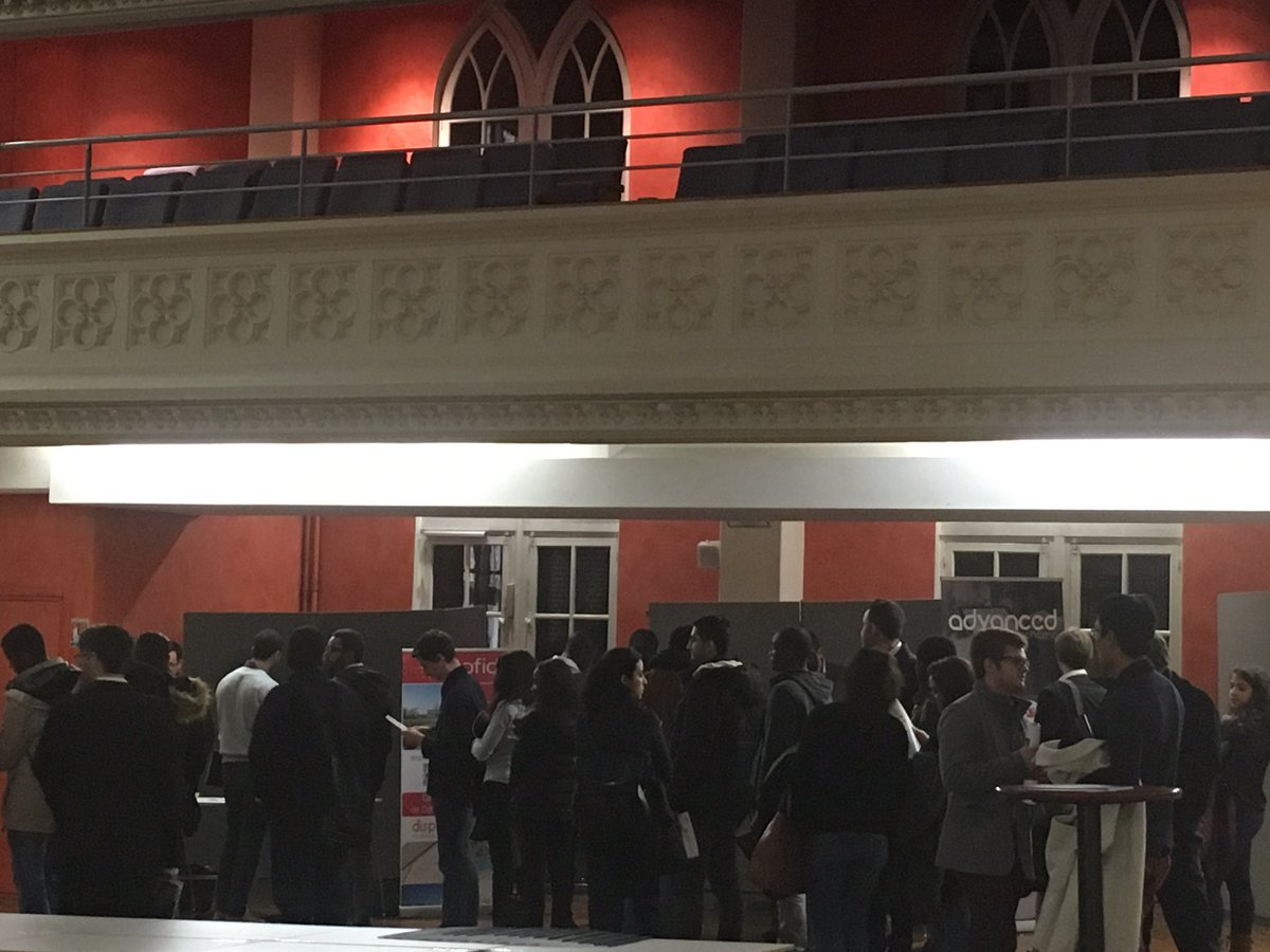 ForumDataDays's tweet image. +300 Masters pour rencontrer les 8 entreprises présentes au #forumdatadays #lille @UnivCatholille