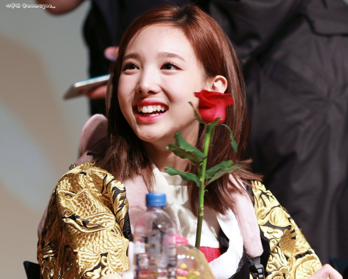 nayeonpicture's tweet photo. https://t.co/RX3yvpzGDF