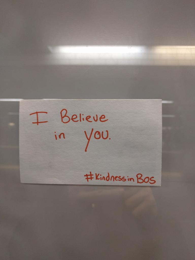 kenjimallon's tweet photo. State Street #KindnessInBOS https://t.co/oXURWWAq4X