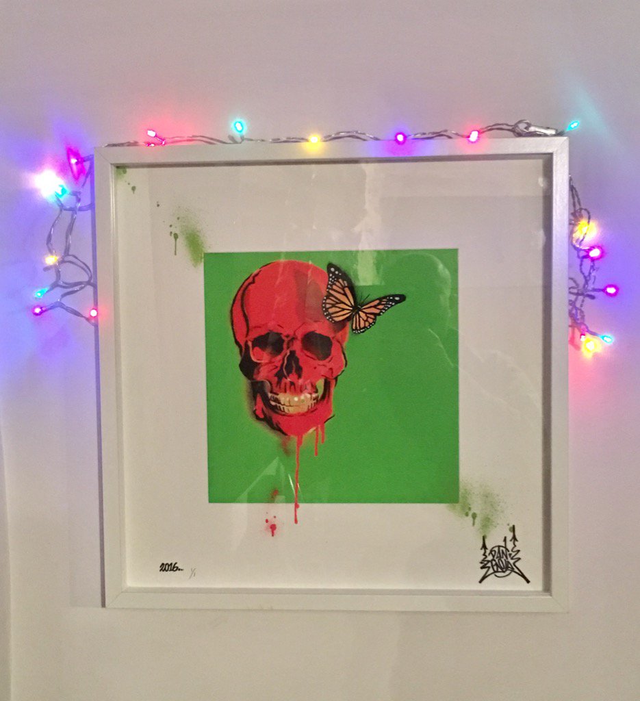 My <a href="/thedangold/">Dan Gold</a> artwork from the lovely <a href="/tomwookieford/">Tom ‘Wookie’ Ford</a> &amp; family is now taking pride of place in our home. Thank you. X