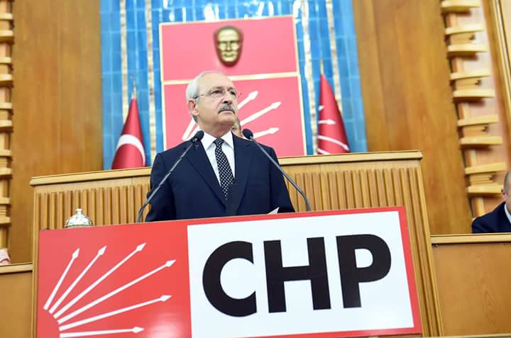 ASeninleyiz's tweet photo. Genel Başkanımız #Kemal #Kılıçdaroğlu, #TBMM #CHP Grup toplantısı konuşması https://t.co/oxzujdy6sM linkten izleyebilirsiniz.
#CHPTV https://t.co/DOD4lN1dHc