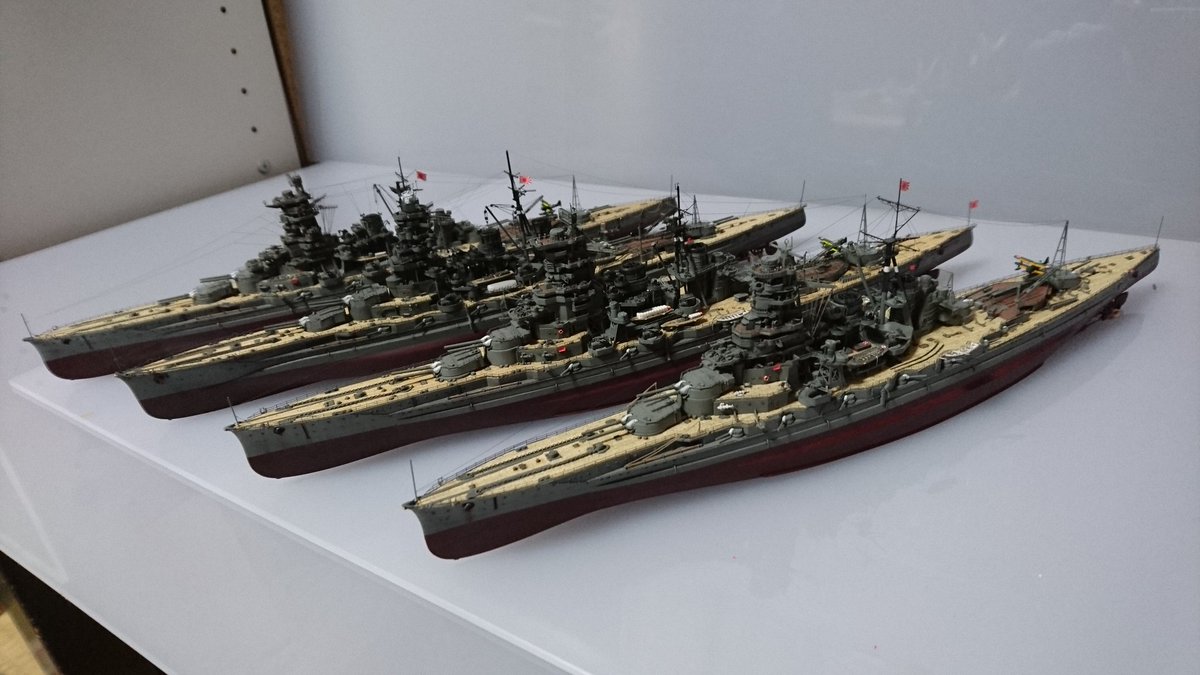 よねきち tweet media