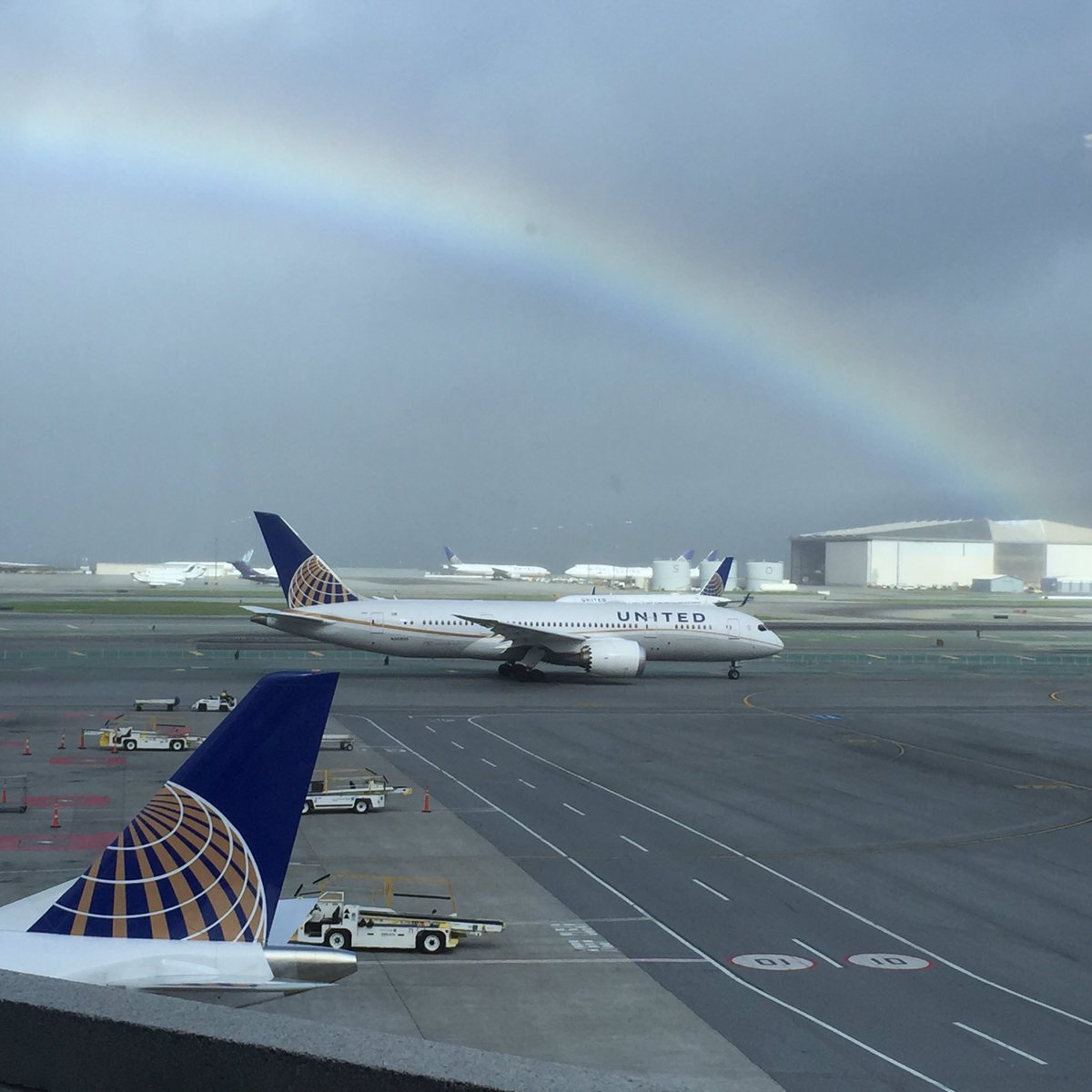 bedoodles's tweet photo. Rainbow &amp; United in SFO!
@MikeHannaUAL @weareunited @Scott13138104 https://t.co/EHcc2uVlFP