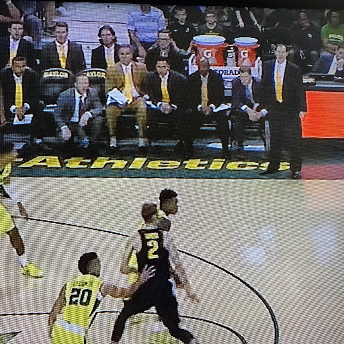 Dapper Bear tweet media