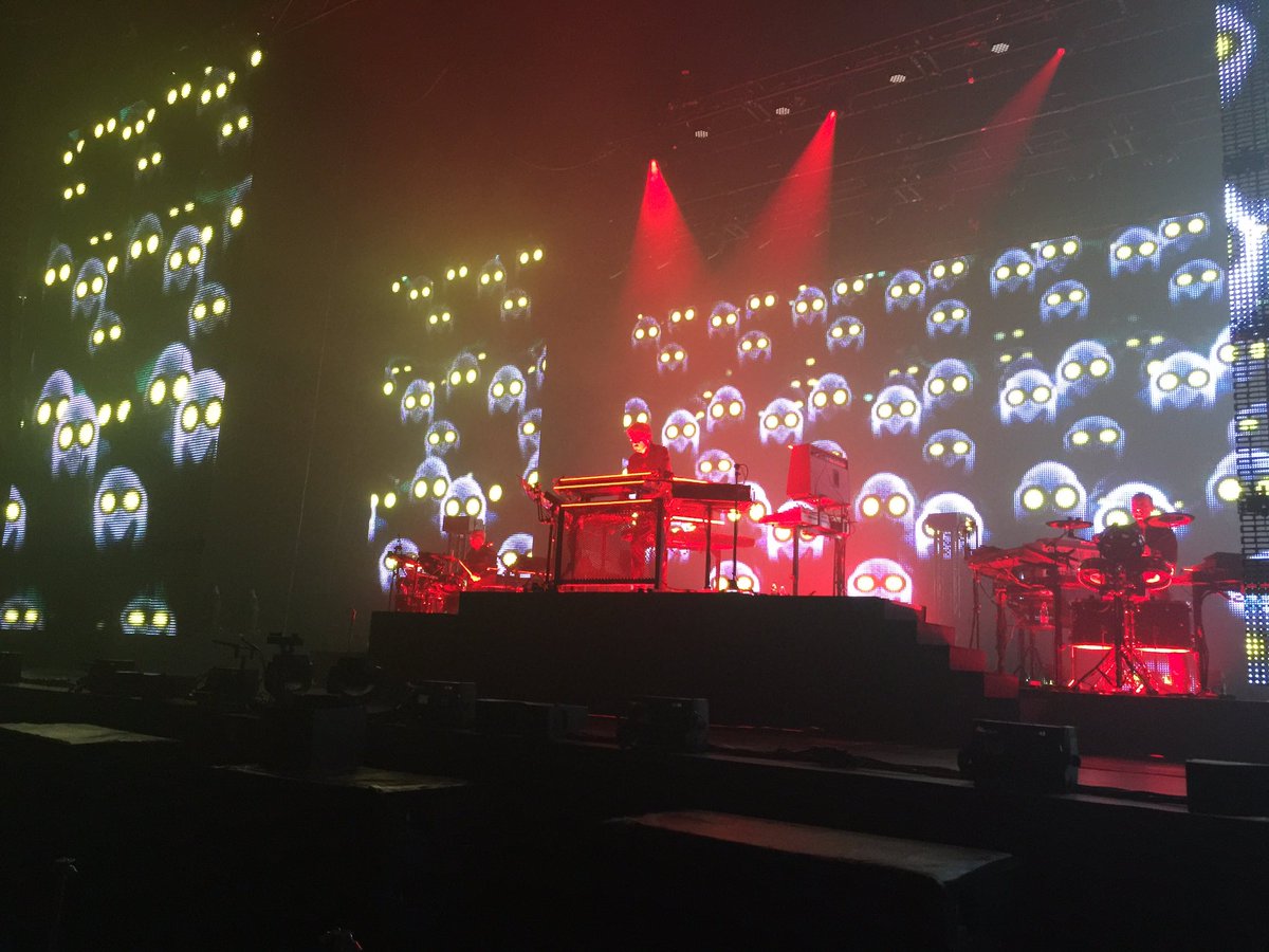 Milos Deznak (@mdeznak) on Twitter photo What a night! Took my twelve year old son to a concert twelve year old me would die for. <a href="/jeanmicheljarre/">Jean-Michel Jarre</a> fabulous job! What a night! Took my twelve year old son to a concert twelve year old me would die for. <a href="/jeanmicheljarre/">Jean-Michel Jarre</a> fabulous job!