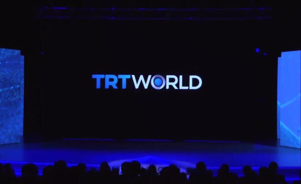 MuezzinogluDR's tweet photo. Habercilik kılıfıyla propagandada master yapmış rakiplerine gerçek habercilik hususunda örnek olması dileğimle #TRTWorld hayırlı olsun. https://t.co/D2SzJV1Yr9