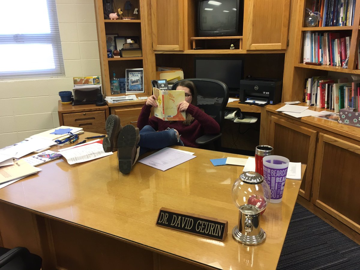 DavidGeurin's tweet photo. Walked into my office and found daughter Emma made herself at home at my desk. ๐#LiberatorsREAD https://t.co/ZJ2UNUorPX
