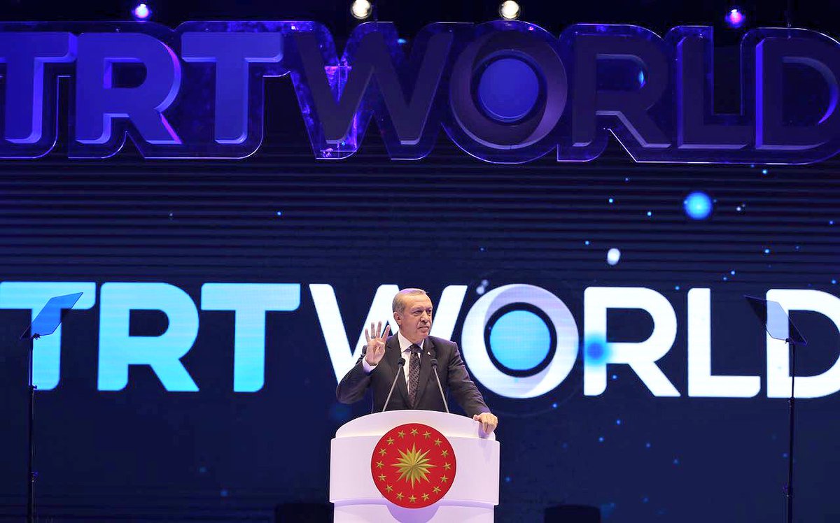 MuezzinogluDR's tweet photo. Habercilik kılıfıyla propagandada master yapmış rakiplerine gerçek habercilik hususunda örnek olması dileğimle #TRTWorld hayırlı olsun. https://t.co/D2SzJV1Yr9