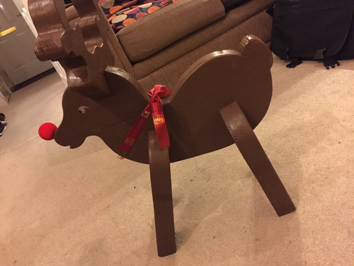 Thedeafguytweet's tweet photo. Yes finished 👍 One handmade Reindeer for one very special little girl! Can't wait to deliver to my customer 😬 hope she loves it 🔨🔨 https://t.co/MQHNCC5ZfJ
