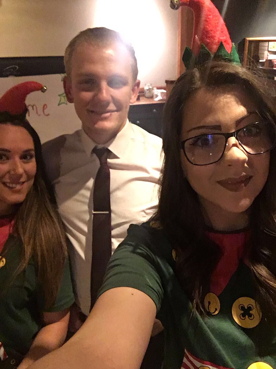Stanborough elves at the Xmas convo today, we had so much fun and our ready to smash Xmas! #teamstan <a href="/GriffinNathan/">Nathan Griffin</a> <a href="/WeAreSUGM/">WeAreSUGM</a>