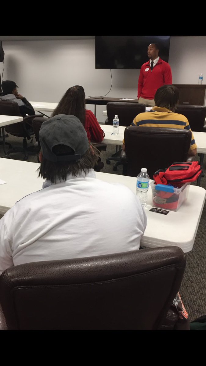 Promis Cabbil tweet media