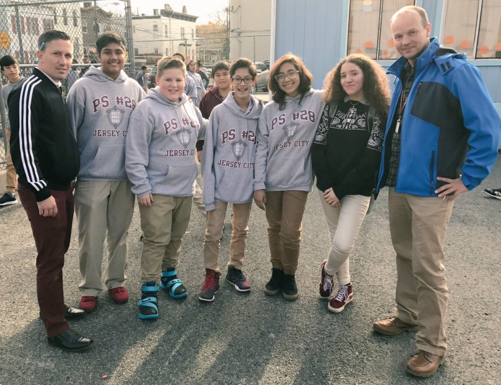 STEMExpeditions's tweet photo. #JerseyCity #Environmental #STEM #education @projectres = 4 years of  teams in national finals of the #LexusEcoChallenge = 2016 @PS28DRONE https://t.co/bnsOegJZy7
