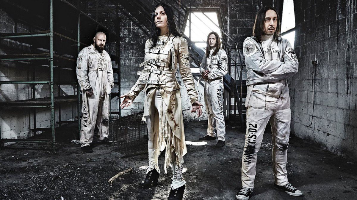 daveeleven's tweet photo. Watch marching band cover Lacuna Coil’s Zombies https://t.co/adwEPjfhxg https://t.co/0G7xkYLYeT