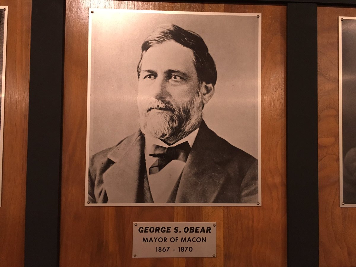 EvanWatsonNews's tweet photo. Lions & tigers & Obears, oh my! Your #MaconMayor of the week has no need for an apostrophe in his name. Shoutout to my man George @WGXAnews https://t.co/VBBaNGFt3p