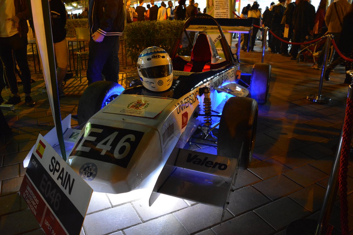 Durante el pasado fin de semana nuestro colaborador, <a href="/GCiluminled/">Iluminled</a>, nos ayudo con la iluminación dandole un toque diferente a nuestro stand