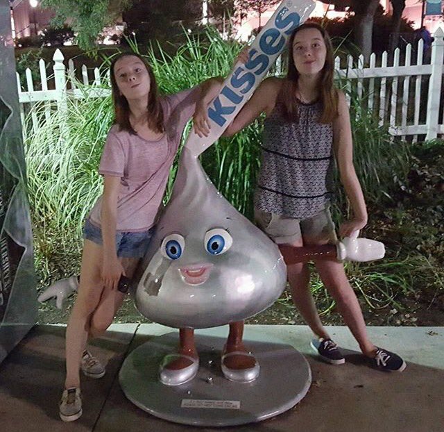 mfitz847's tweet photo. Happy birthday to my best friend, love ya sis, I couldn't ask for a better person to be nerdy with @grace_fitzgerld https://t.co/mm3E4FtZyD