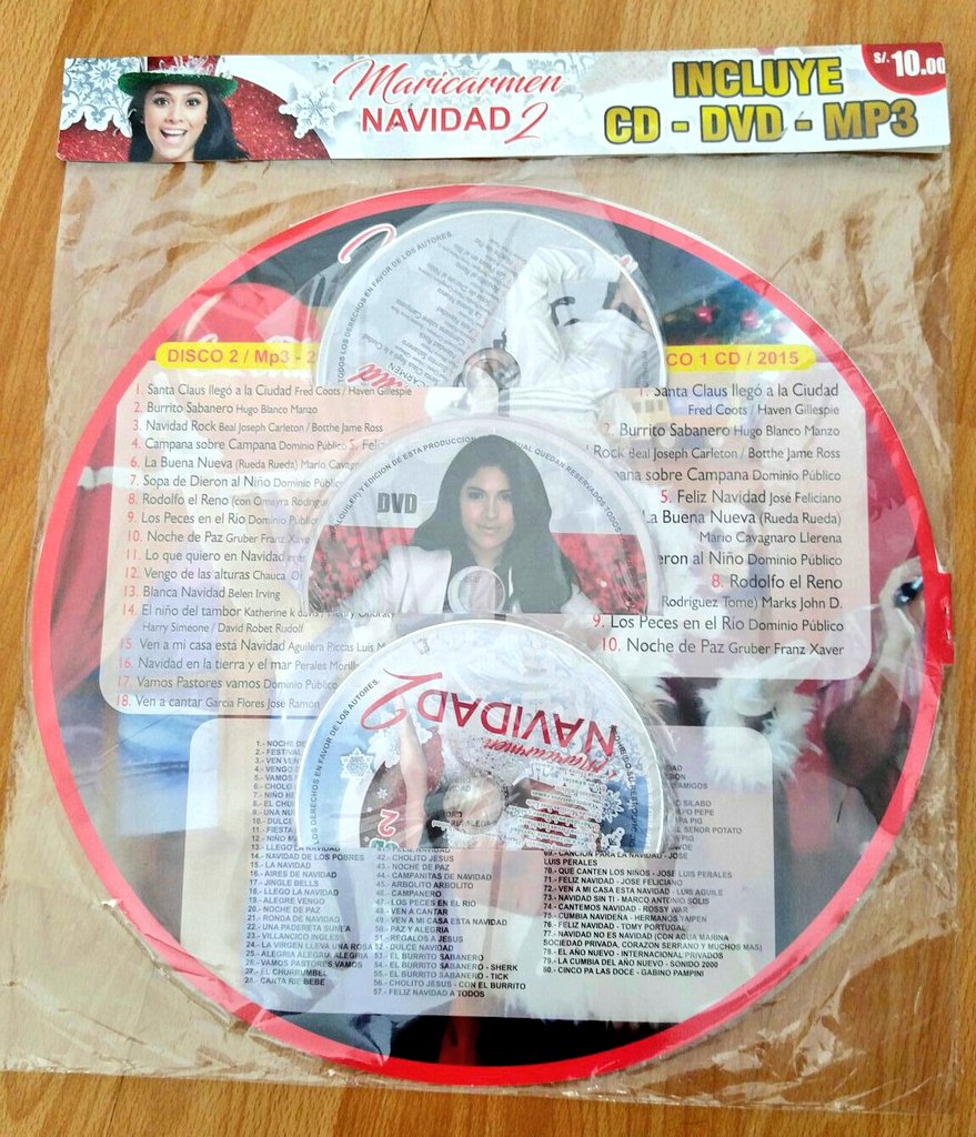 tribunamarin_mx's tweet photo. Estos 3 cd son PIRATAS! El original es 👇 @maricarmenmarin Di NO a la piratería. #ApoyandoAlTalento #MarinesRT https://t.co/wjMbtcnm9B