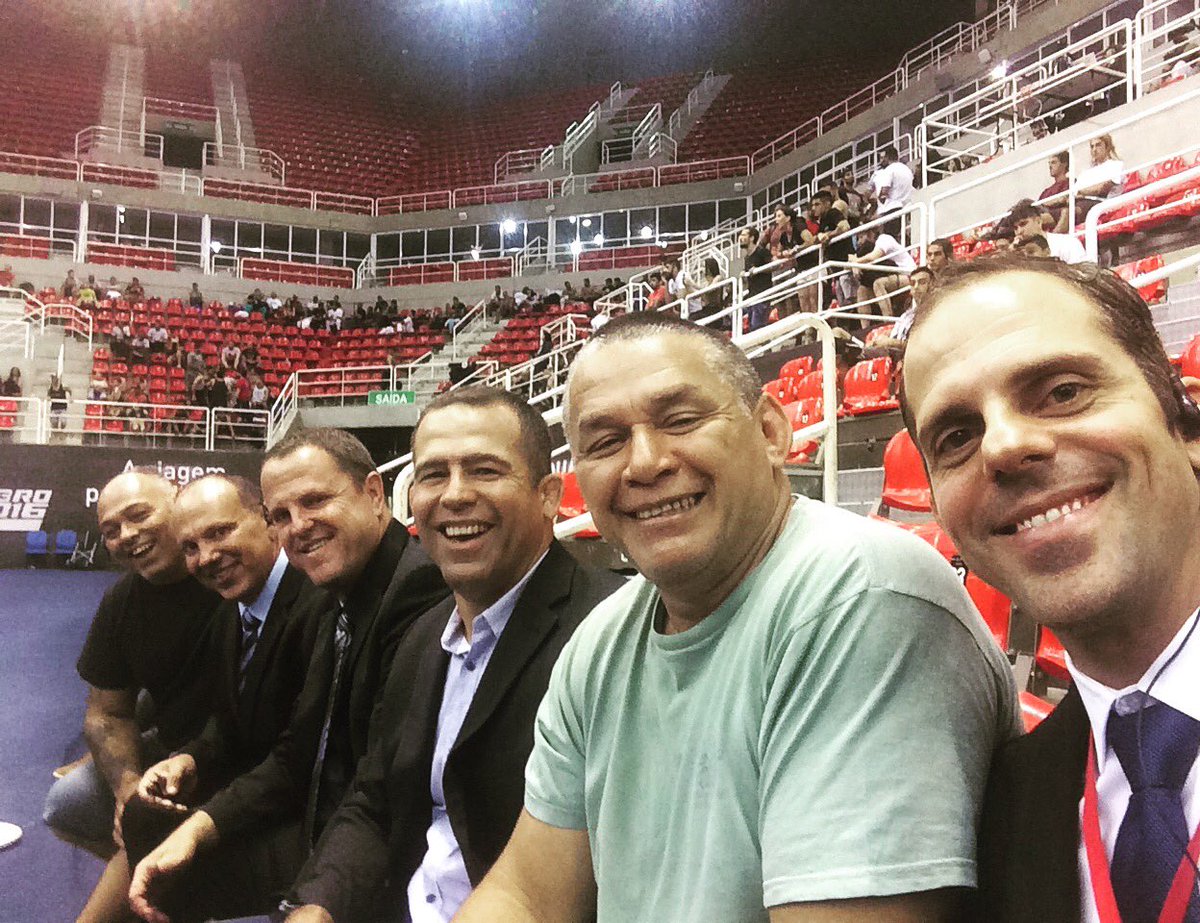 sergio_bolaoBJJ's tweet photo. #GrandSlam #hsbcarena #AbuDhabi #bjj #JiuJitsu https://t.co/fqthRiuYVC