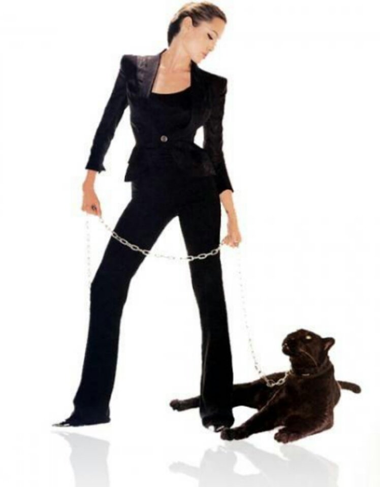 #Attention this account is being put to bed for a while.  Follow <a href="/DeadlyFelineRP/">Selina Kyle/Catwoman</a> for #SelinaKyle #Catwoman