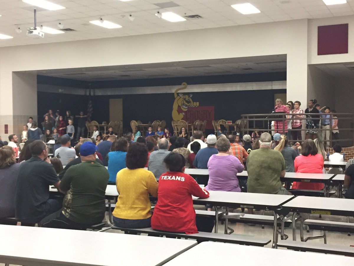 Great turn out for tonight's 4th/2nd open House!! #crosbystrong