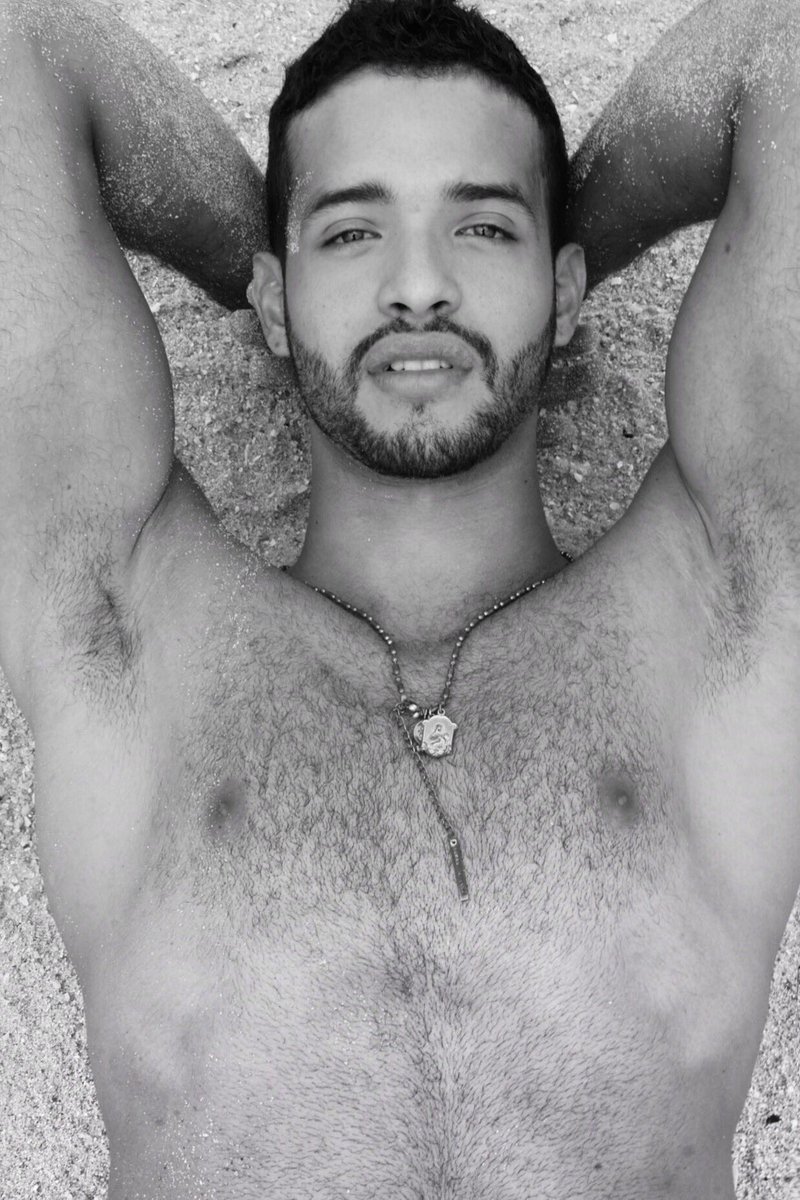 "El viento me confió cosas que siempre llevo conmigo" 📸by: <a href="/GATORIVERO/">GATORIVERO</a>