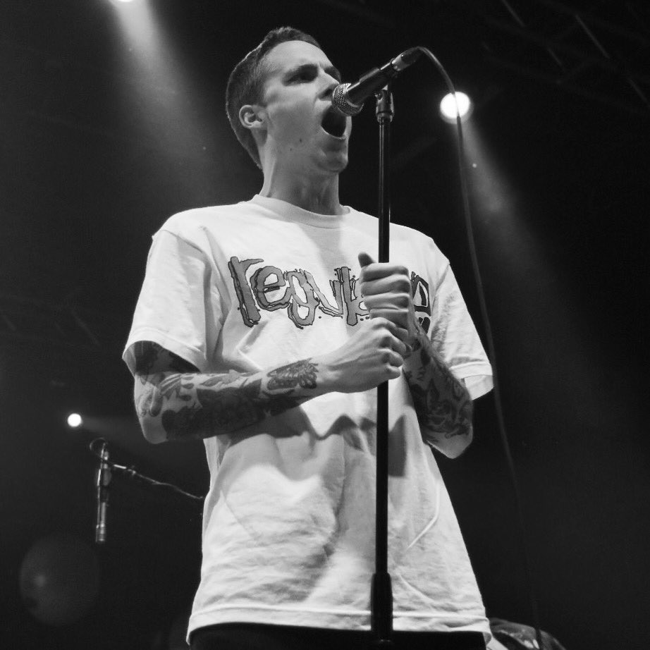 SpinsAndBlends's tweet photo. #parkercannon of @thestorysofarca tonight at @echostage 📸 by @rokknrolla #thestorysofar https://t.co/QxRml6I3Z8